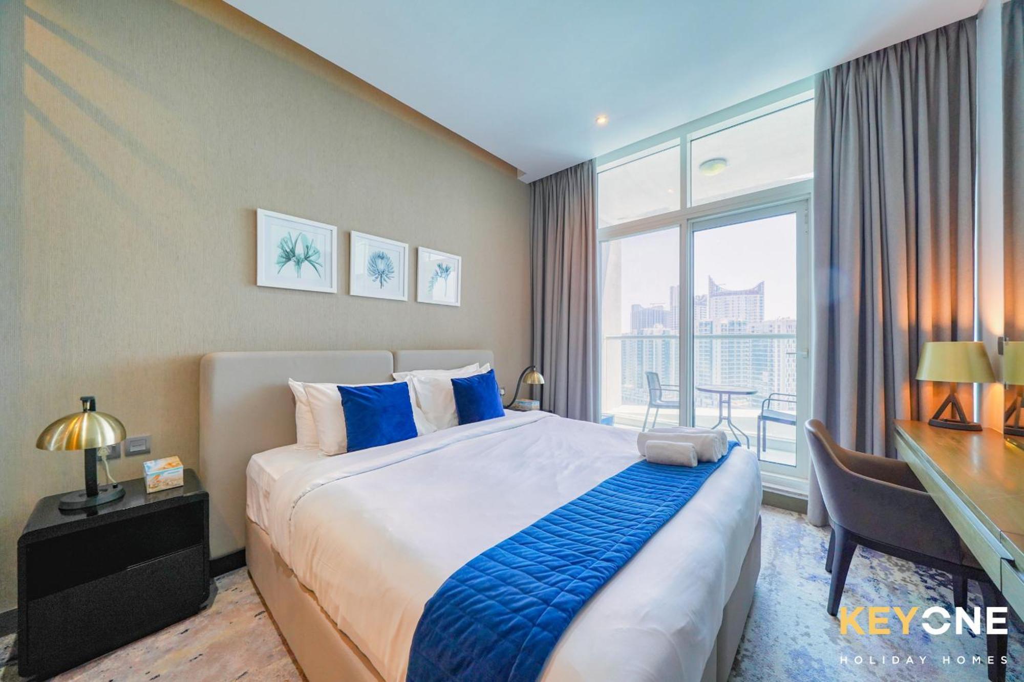 Sleek Studio In Prive With Stunning Canal View ดูไบ ภายนอก รูปภาพ